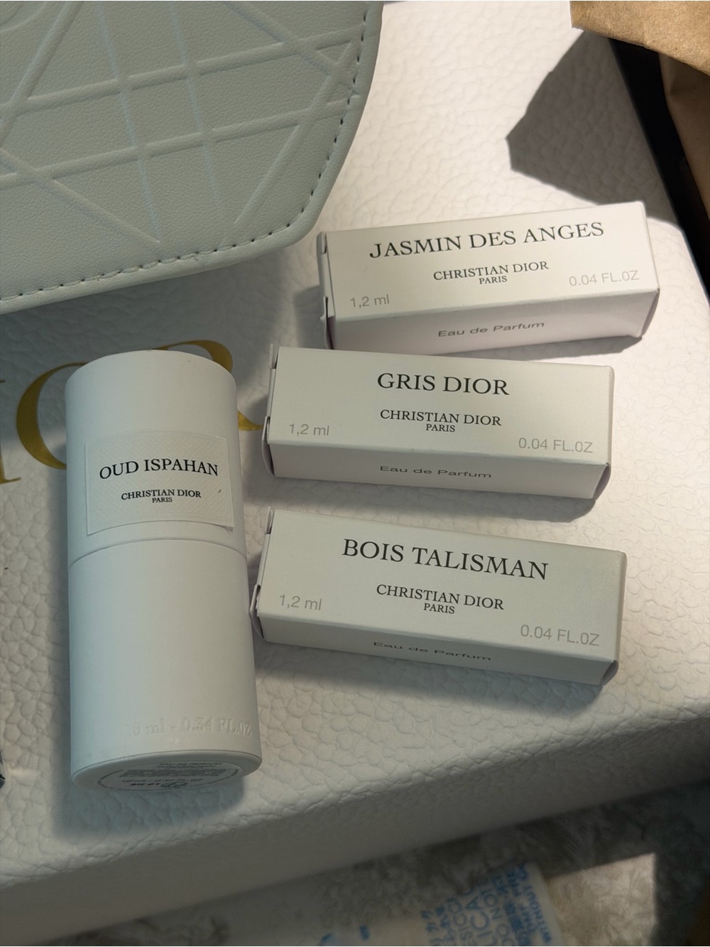 Dior Women Pouch with Lipstick & Lip Gloss Set — White - Picture 12 of 12